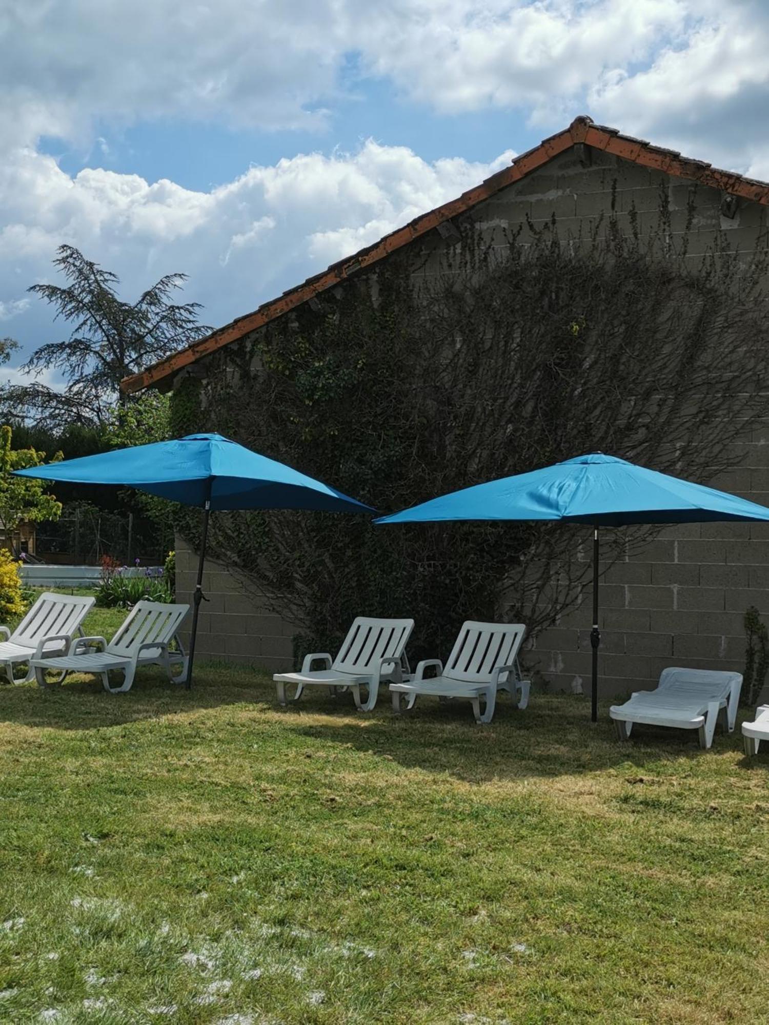 Tranquille Vienne Gites A Chirac Dept Charente Buitenkant foto