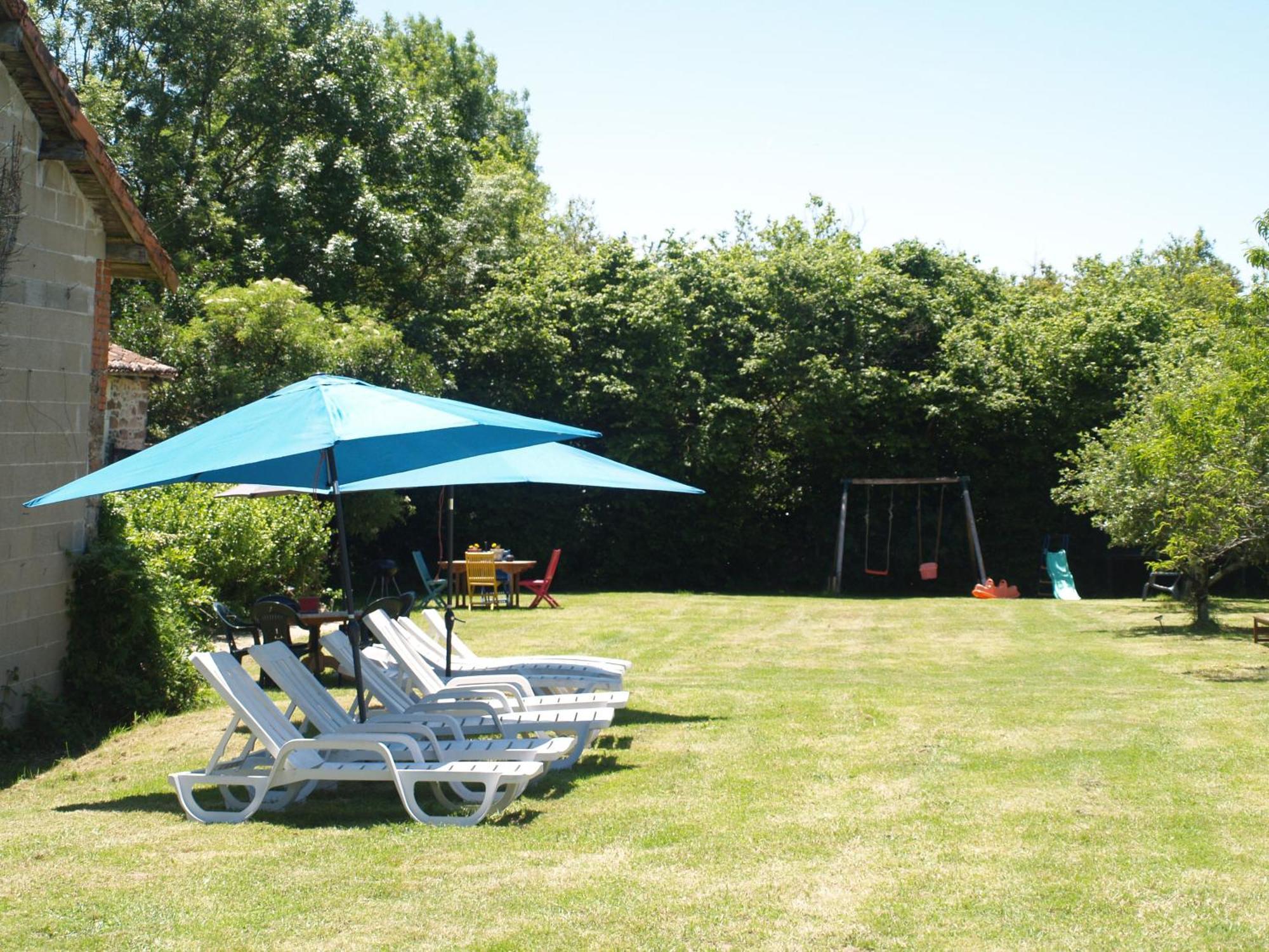 Tranquille Vienne Gites A Chirac Dept Charente Buitenkant foto