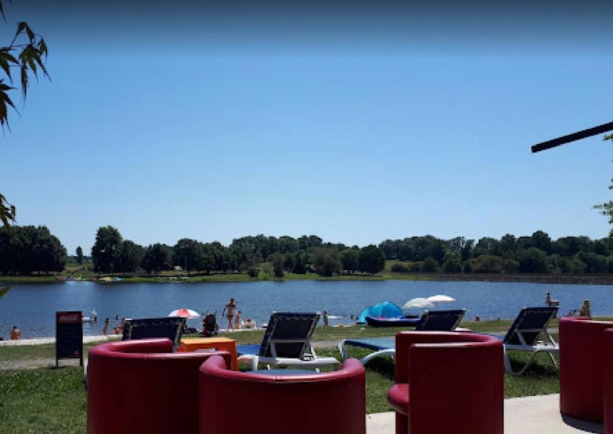 Tranquille Vienne Gites A Chirac Dept Charente Buitenkant foto